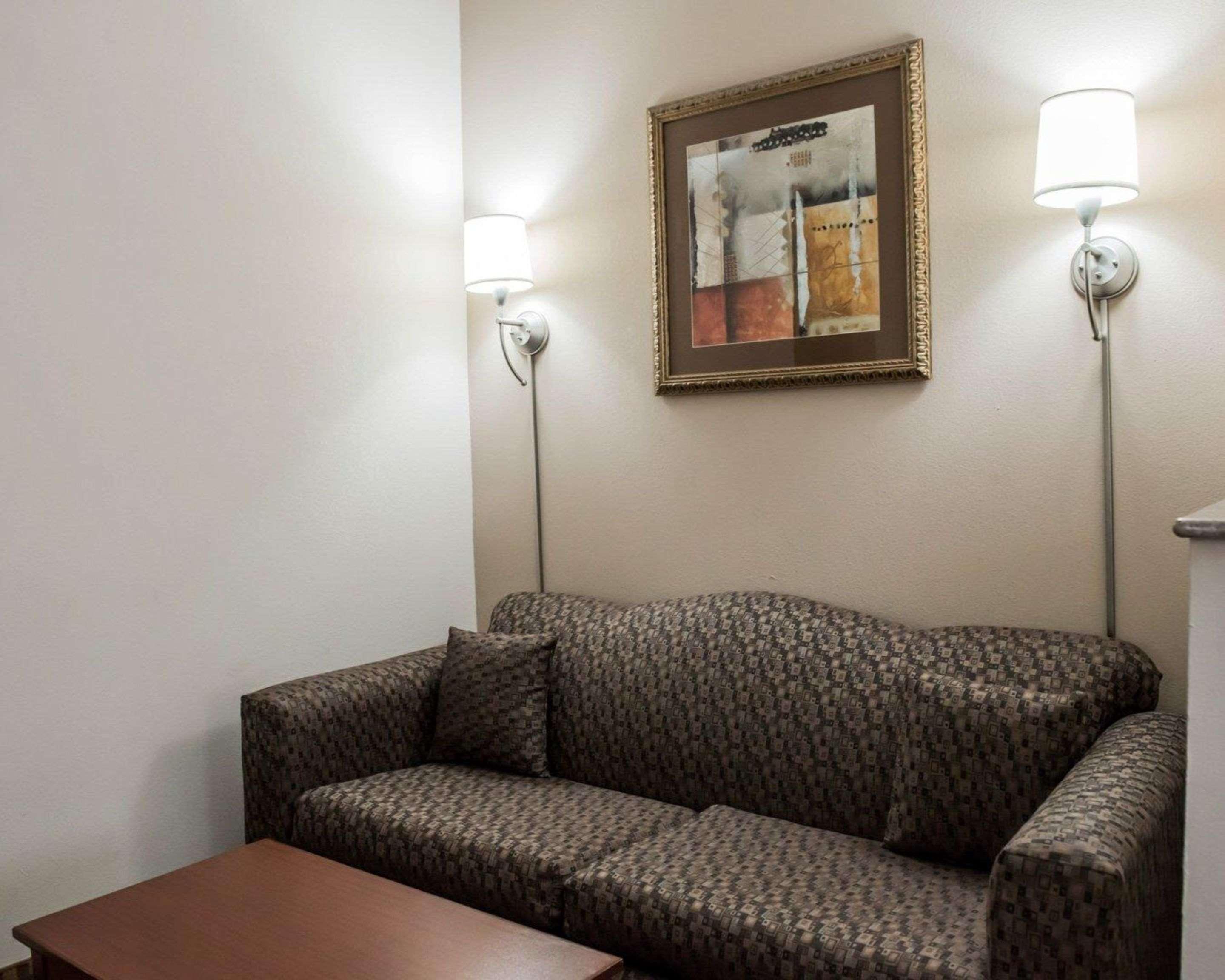 Comfort Inn & Suites Midway - Tallahassee West Extérieur photo