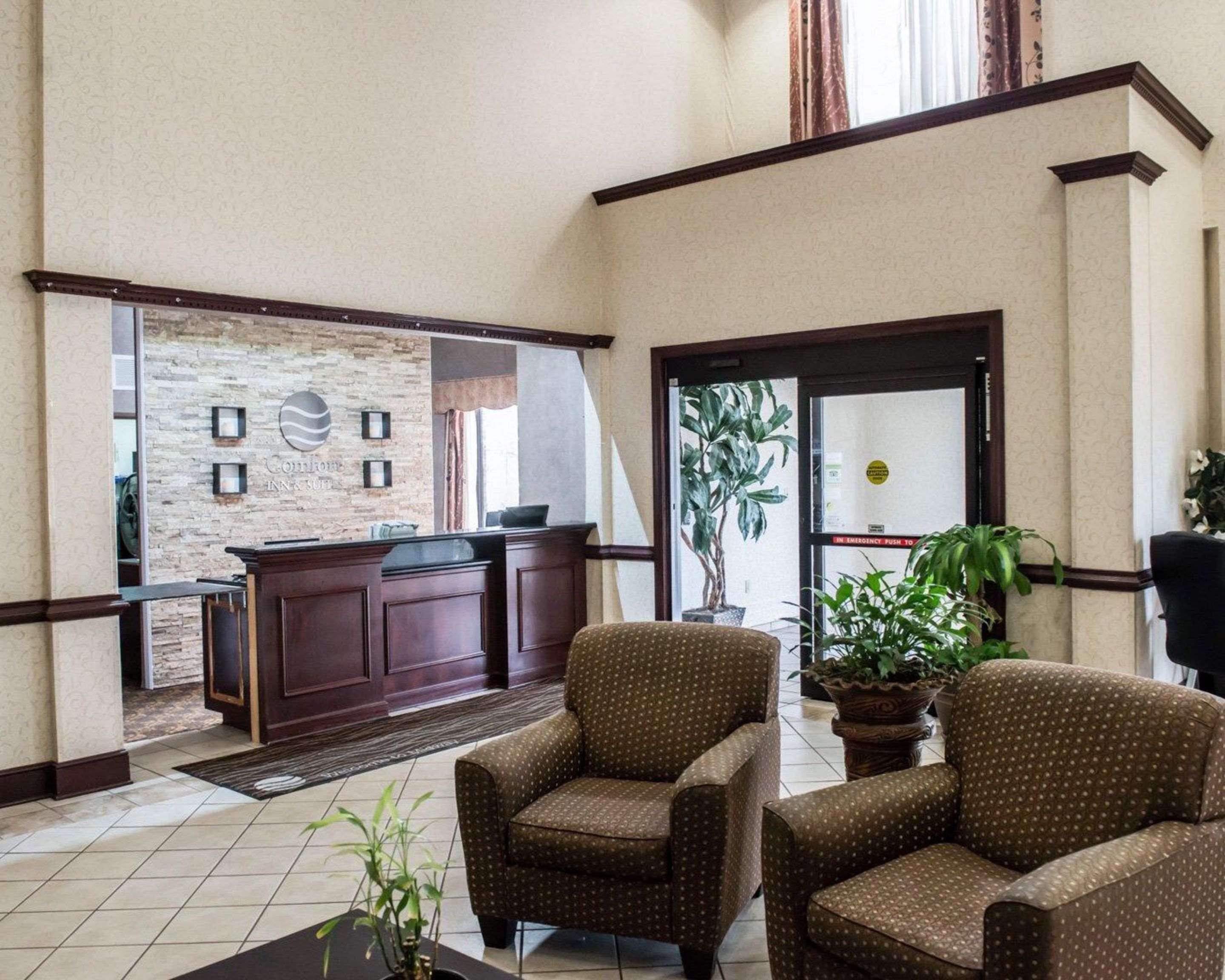 Comfort Inn & Suites Midway - Tallahassee West Extérieur photo