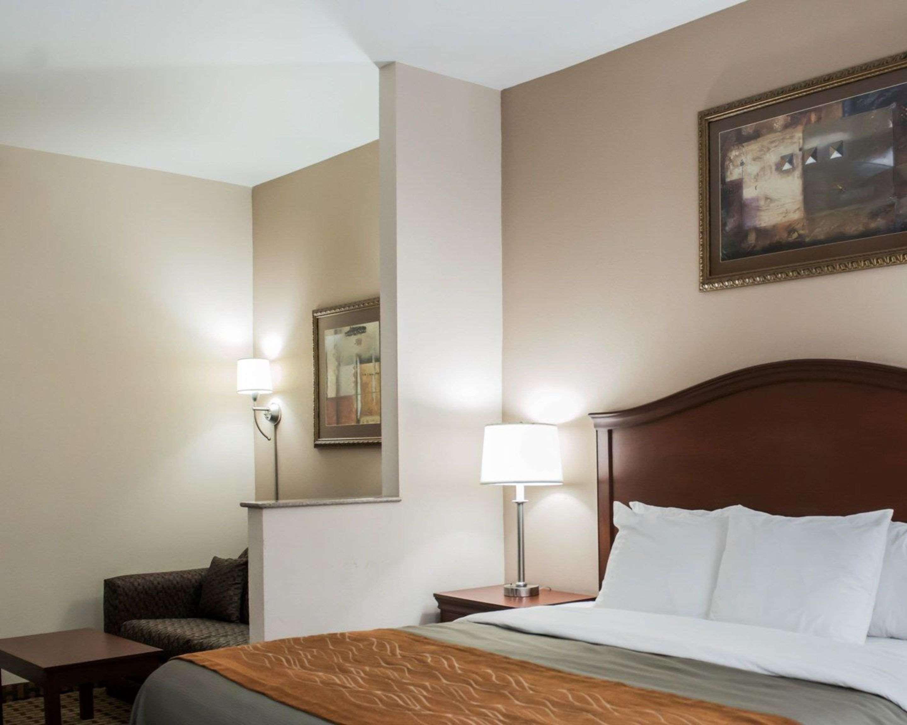 Comfort Inn & Suites Midway - Tallahassee West Extérieur photo