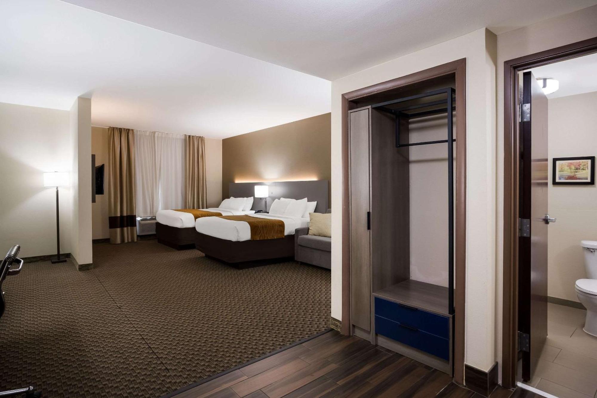 Comfort Inn & Suites Midway - Tallahassee West Extérieur photo