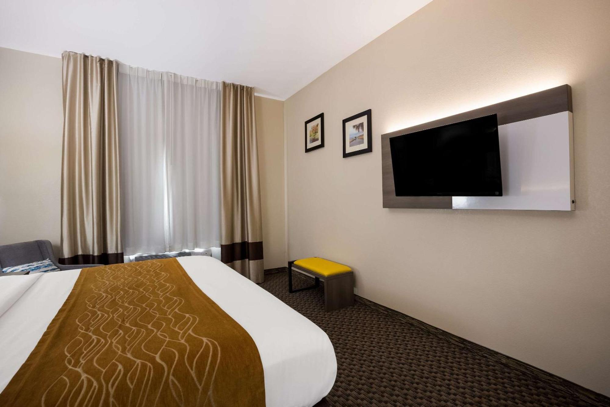 Comfort Inn & Suites Midway - Tallahassee West Extérieur photo