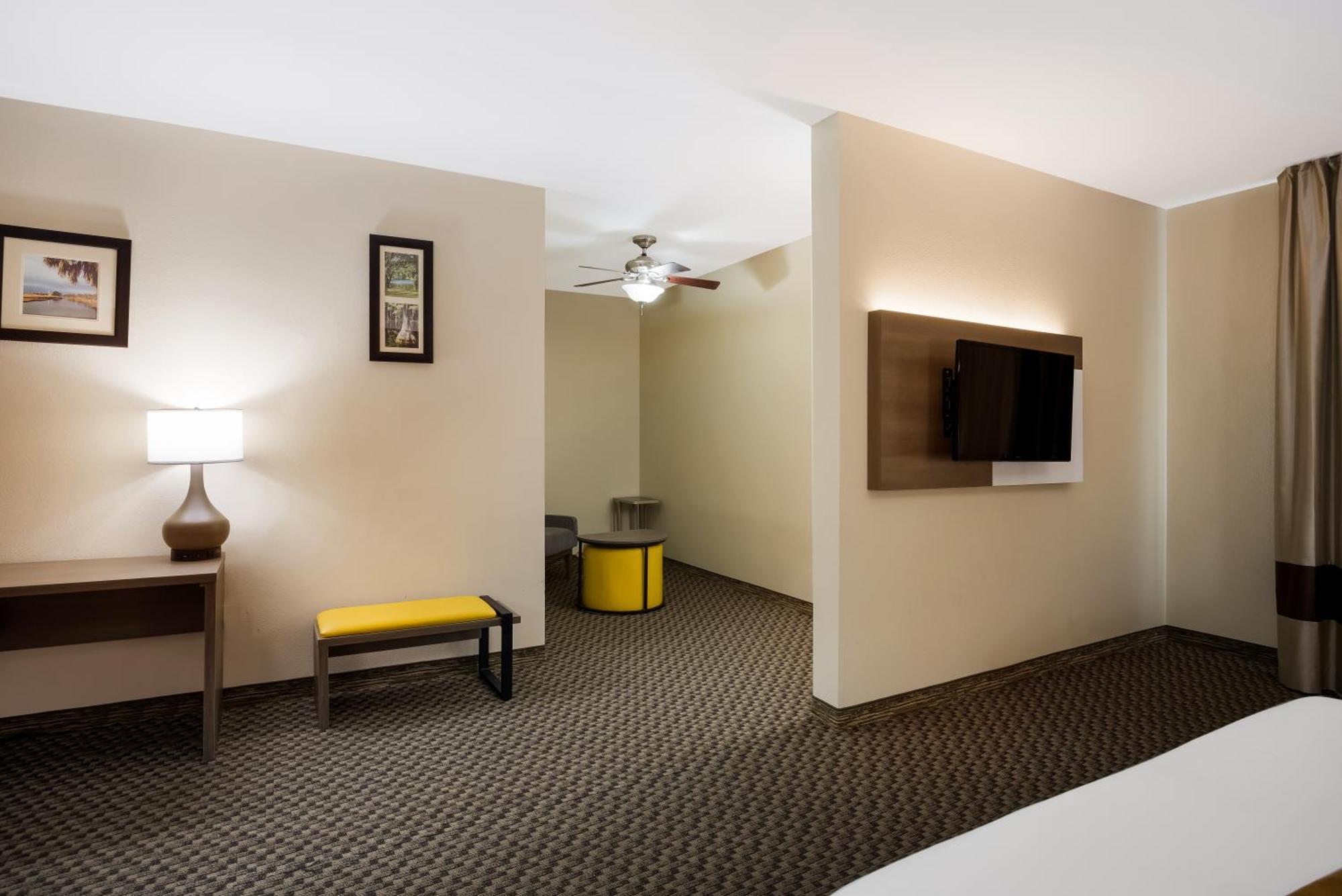 Comfort Inn & Suites Midway - Tallahassee West Extérieur photo