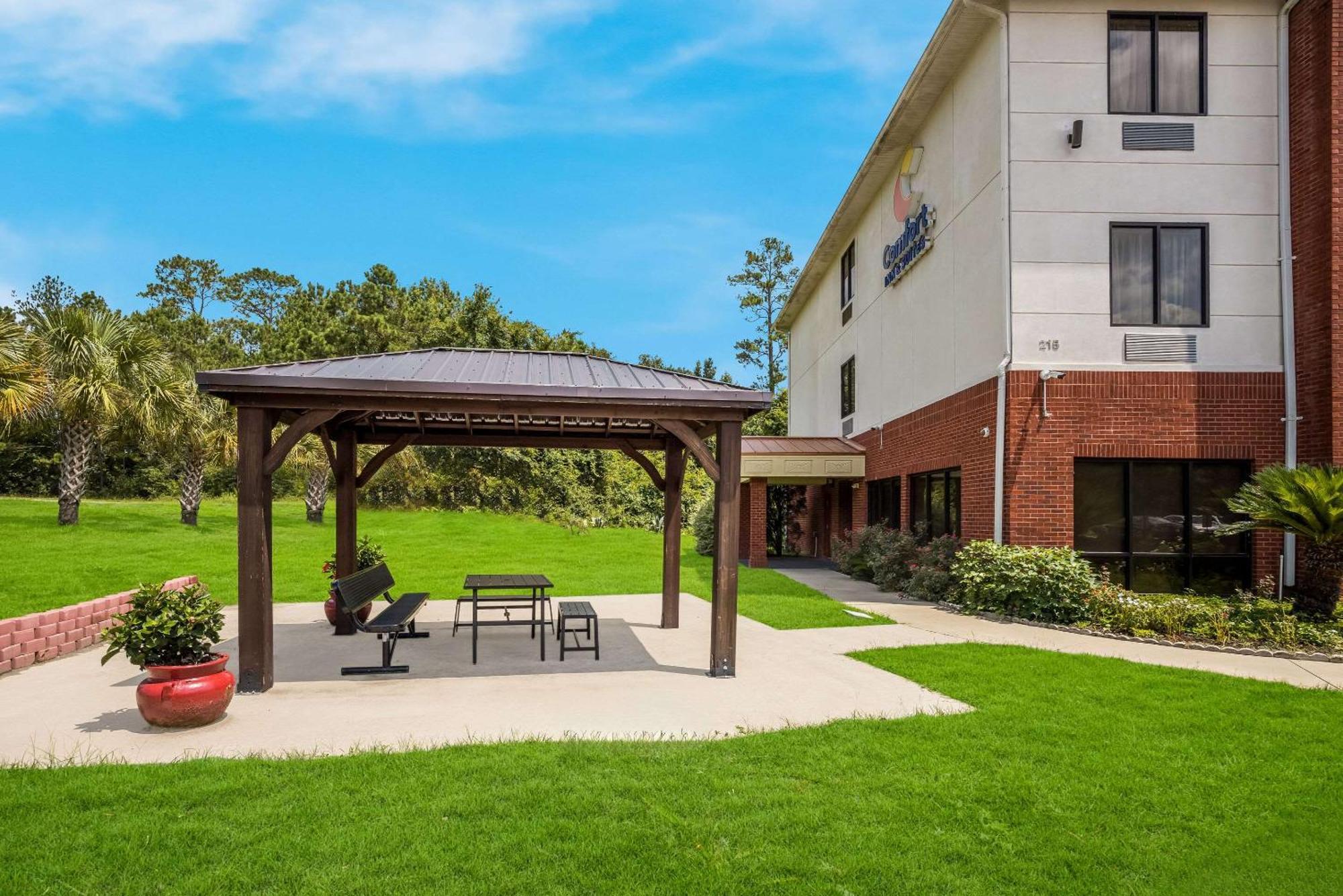 Comfort Inn & Suites Midway - Tallahassee West Extérieur photo