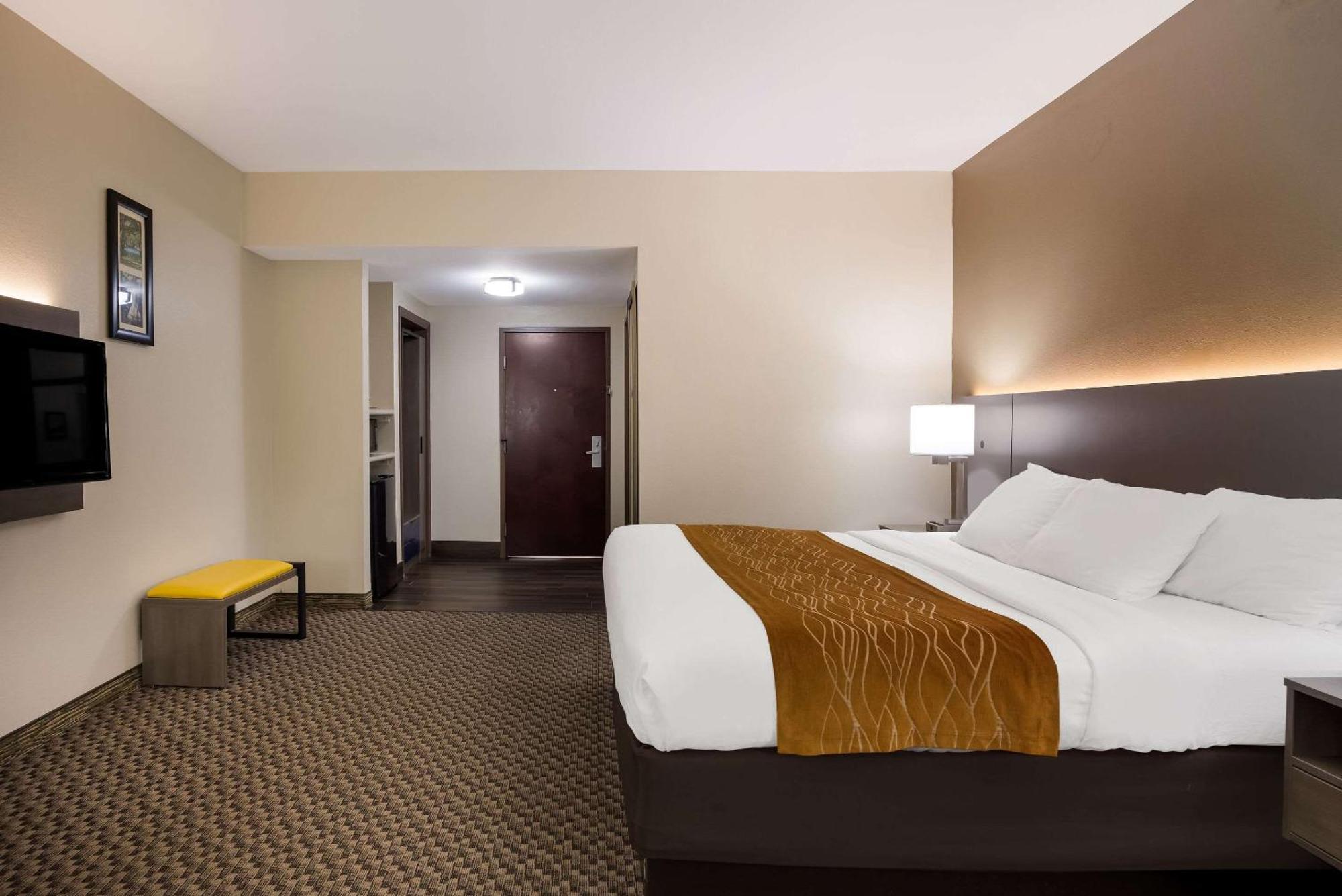 Comfort Inn & Suites Midway - Tallahassee West Extérieur photo